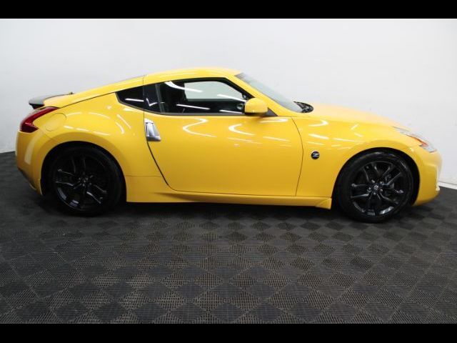 2017 Nissan 370Z Base