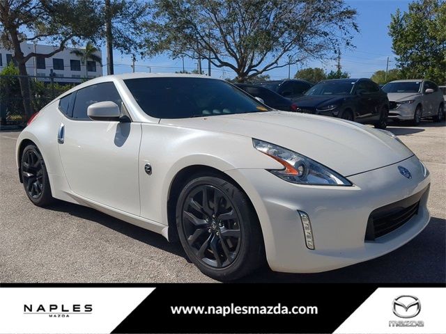 2017 Nissan 370Z Touring