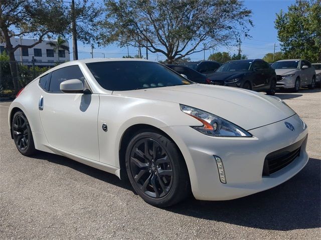 2017 Nissan 370Z Touring