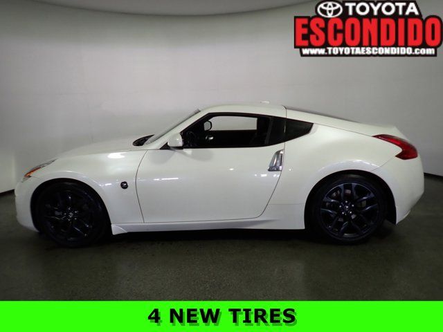 2017 Nissan 370Z Touring