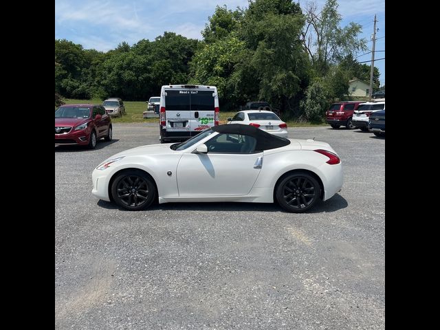 2017 Nissan 370Z 