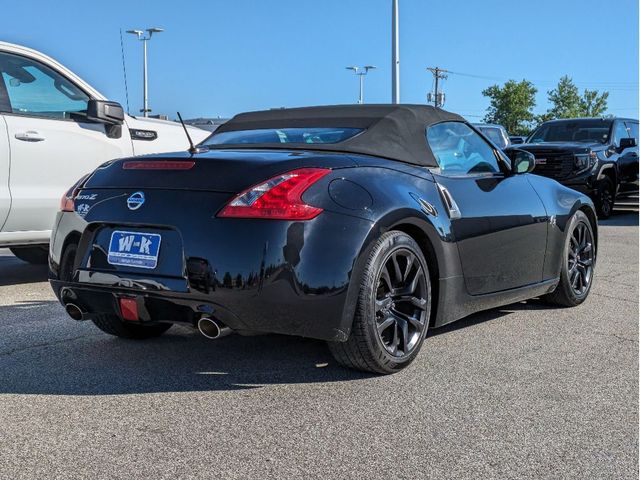 2017 Nissan 370Z Touring