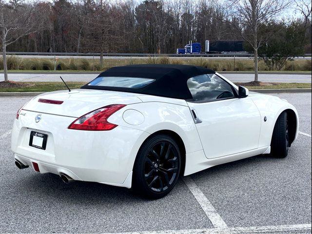 2017 Nissan 370Z Touring
