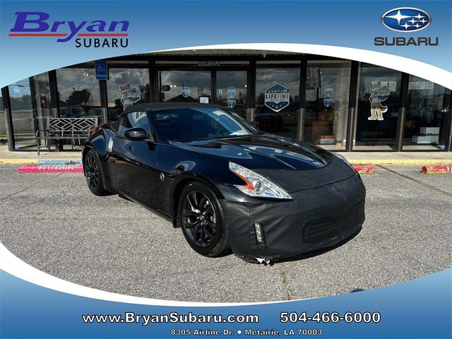 2017 Nissan 370Z Touring