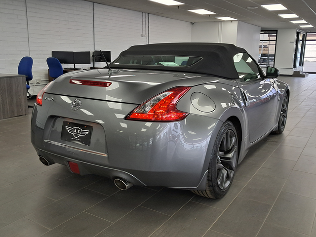 2017 Nissan 370Z Touring