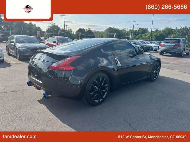 2017 Nissan 370Z Touring