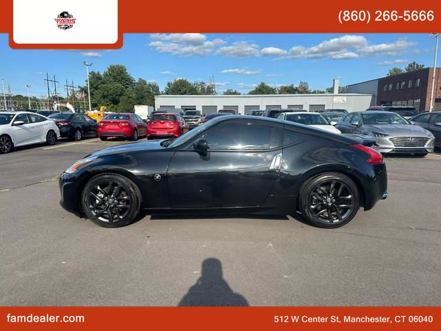 2017 Nissan 370Z Touring