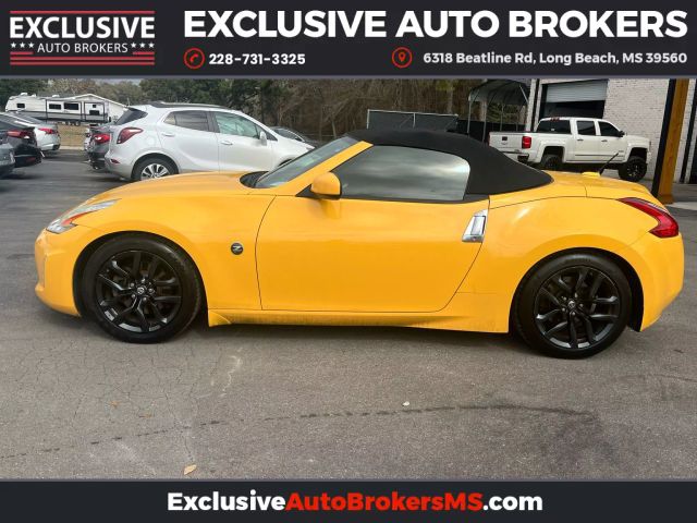 2017 Nissan 370Z Touring