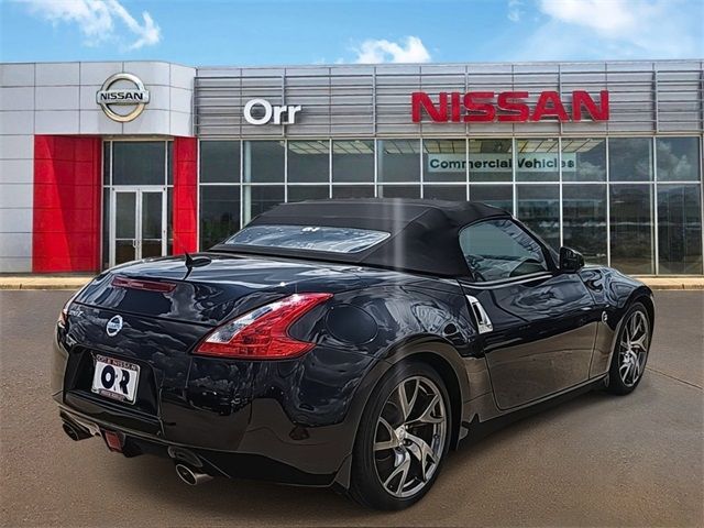 2017 Nissan 370Z Touring Sport