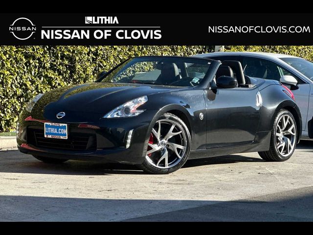 2017 Nissan 370Z Touring Sport