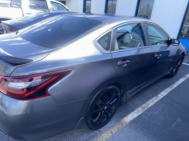 2017 Nissan Altima 2.5 SR