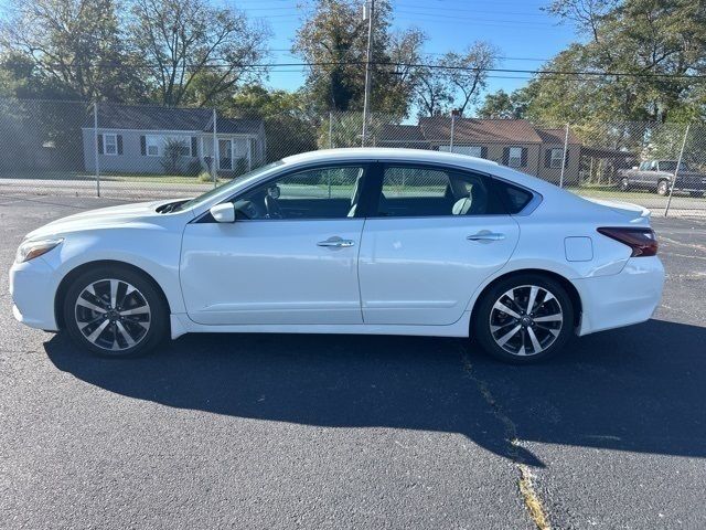 2017 Nissan Altima 2.5 SR