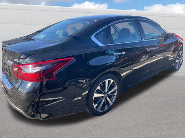 2017 Nissan Altima 2.5 SR