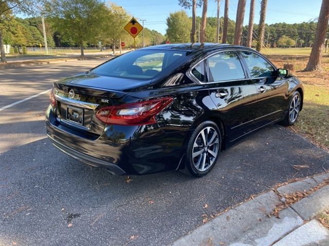 2017 Nissan Altima 2.5 SR