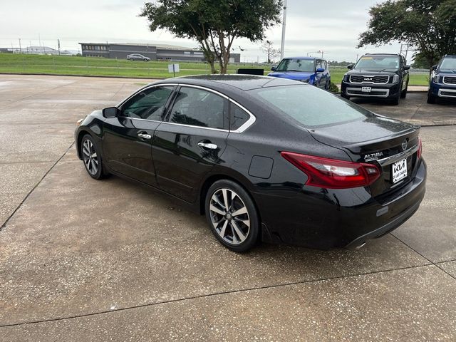 2017 Nissan Altima 2.5 SR