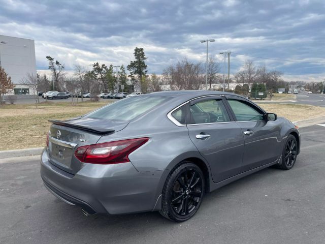 2017 Nissan Altima 2.5 SR