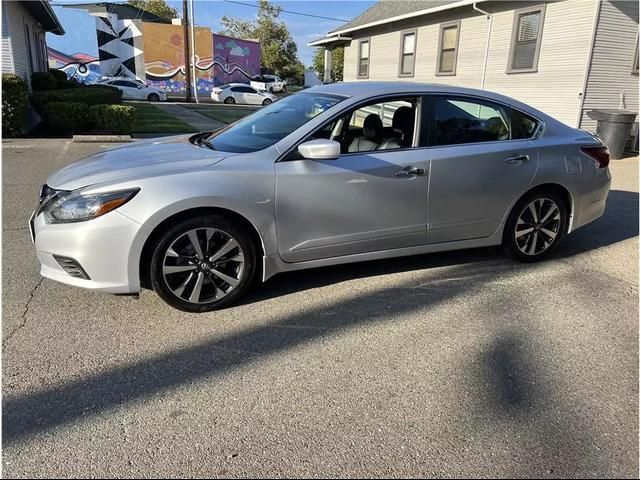 2017 Nissan Altima 2.5 SR