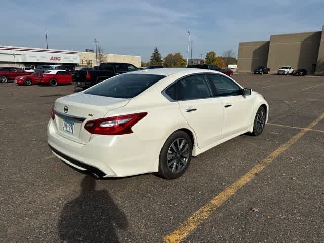 2017 Nissan Altima 2.5 SV