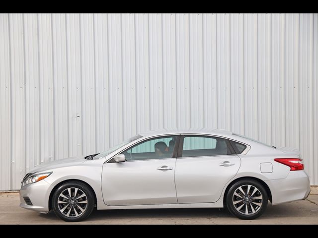 2017 Nissan Altima 2.5 SV