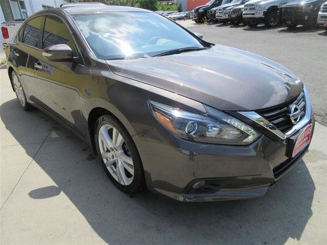 2017 Nissan Altima 3.5 SL