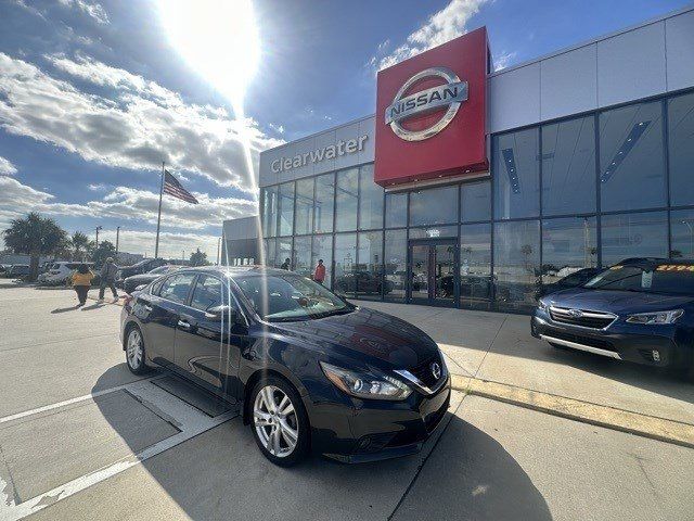 2017 Nissan Altima 3.5 SL