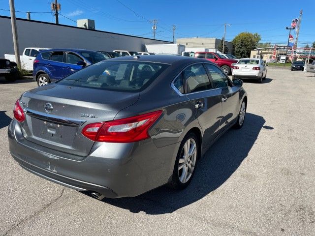 2017 Nissan Altima 3.5 SR