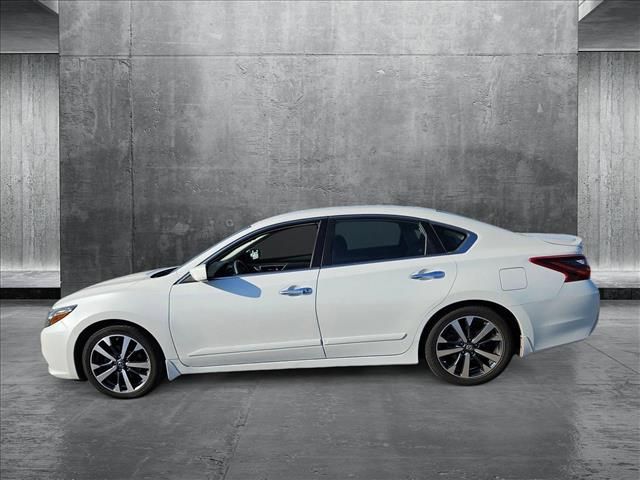 2017 Nissan Altima 3.5 SR