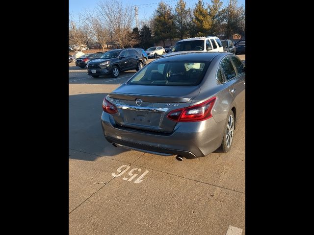 2017 Nissan Altima 3.5 SR