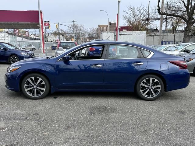 2017 Nissan Altima 2.5 SR