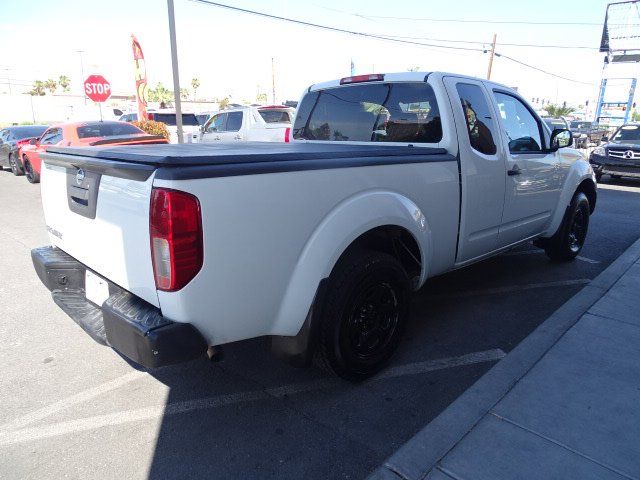 2017 Nissan Frontier S