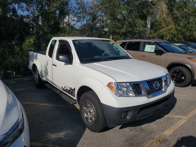 2017 Nissan Frontier S