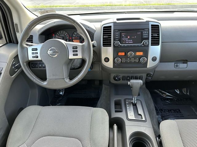 2017 Nissan Frontier SV V6