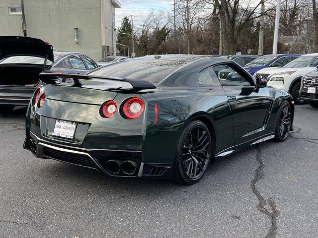 2017 Nissan GT-R Premium