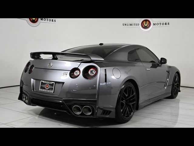 2017 Nissan GT-R Premium