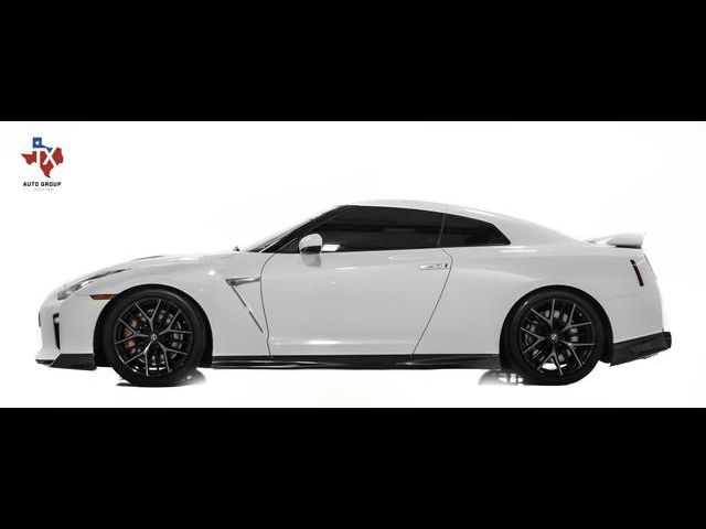 2017 Nissan GT-R Premium