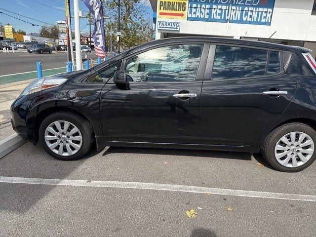 2017 Nissan Leaf S