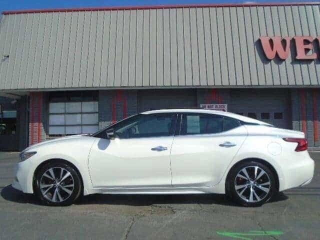 2017 Nissan Maxima Platinum