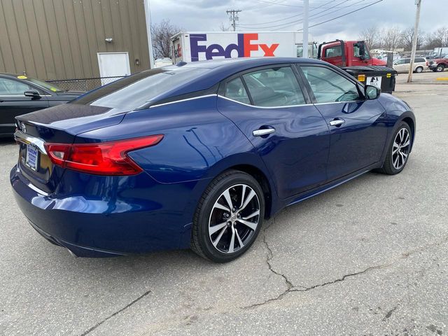 2017 Nissan Maxima S