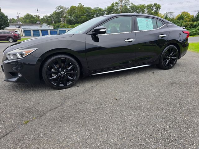 2017 Nissan Maxima SR