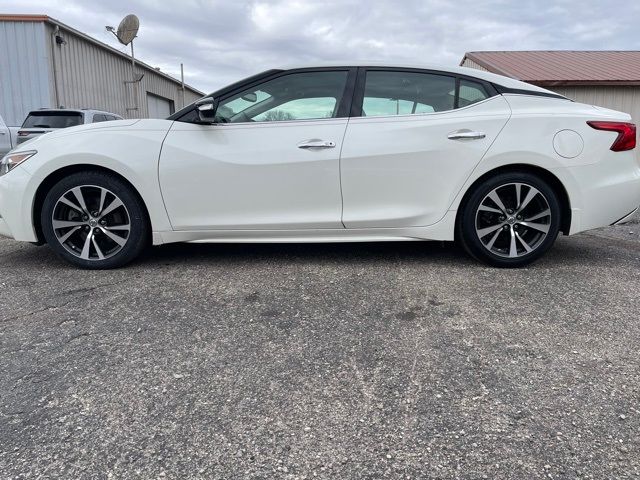 2017 Nissan Maxima SL