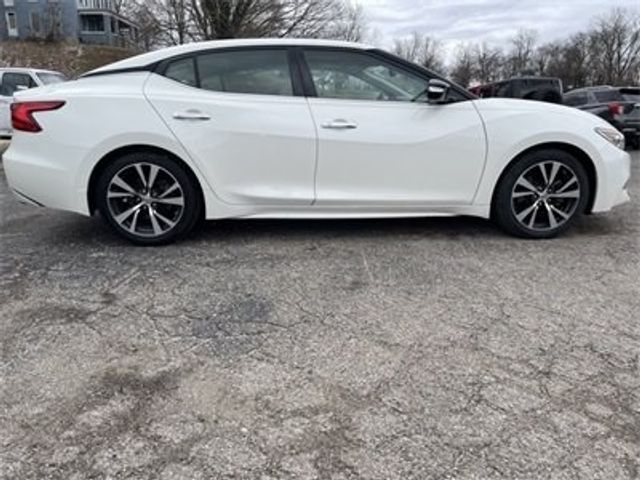 2017 Nissan Maxima SL