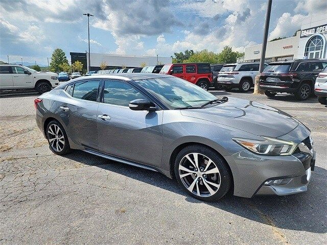 2017 Nissan Maxima SL