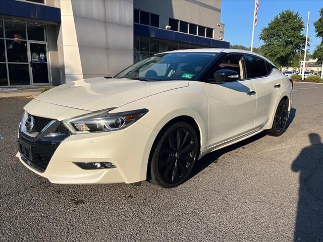 2017 Nissan Maxima SR