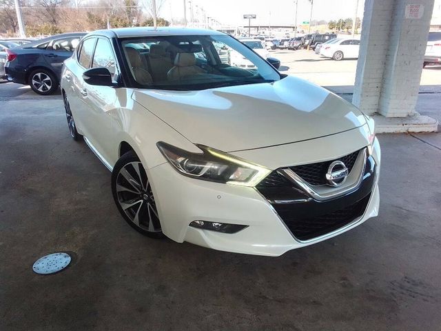 2017 Nissan Maxima SR