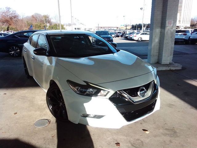 2017 Nissan Maxima SR