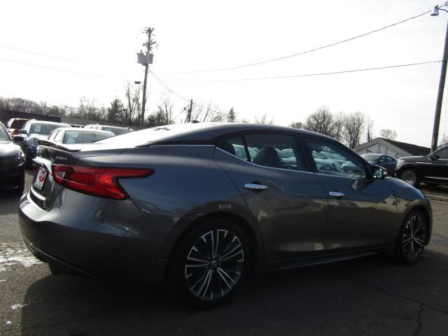 2017 Nissan Maxima Platinum