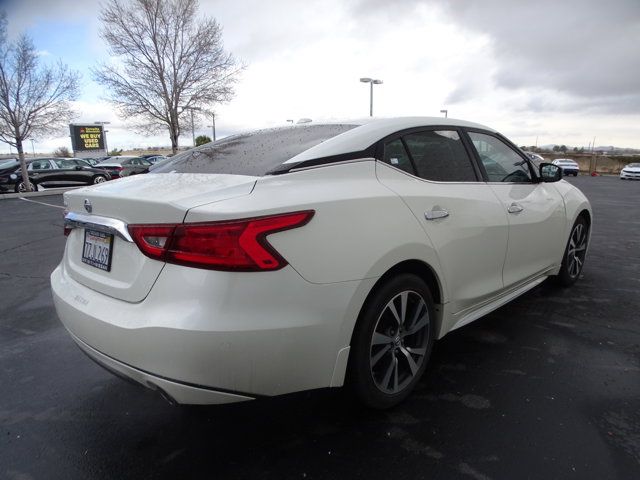 2017 Nissan Maxima S