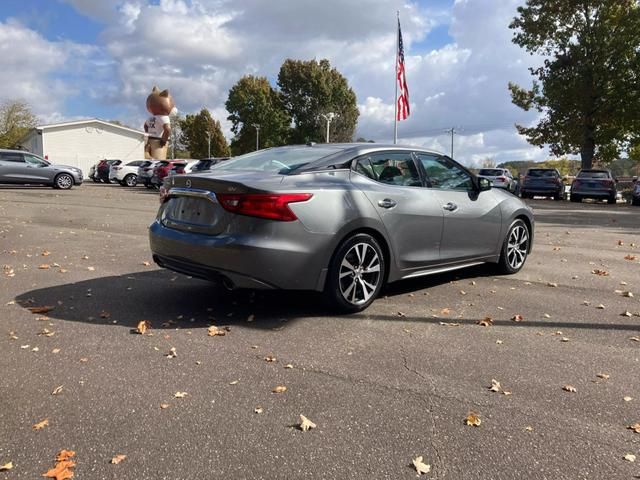 2017 Nissan Maxima SV