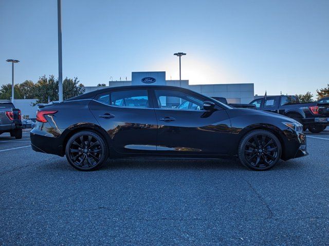 2017 Nissan Maxima SR