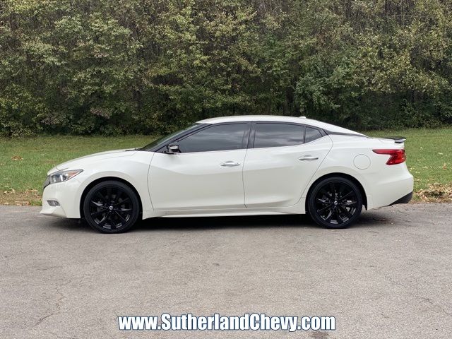 2017 Nissan Maxima SR